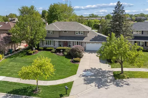 8255 W 138th St, Orland Park, IL 60462