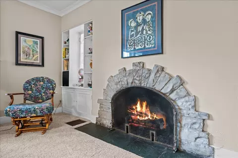 Living - 728 Hardin Ave, Aurora, IL 60506 photo 3 of 3