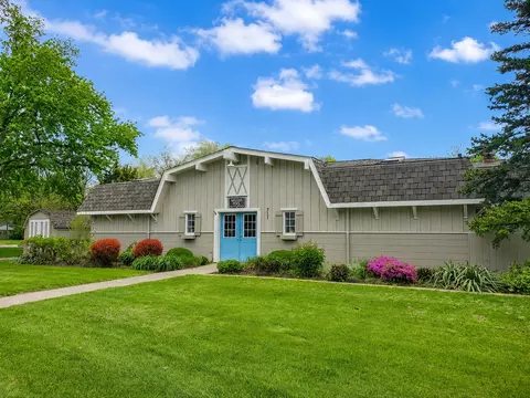 Exterior - 715 Tomlin Dr #A1, Burr Ridge, IL 60527 photo 6 of 6