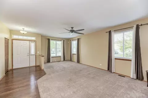 6415 Valley Ridge Dr, Plainfield, IL 60586 photo 6