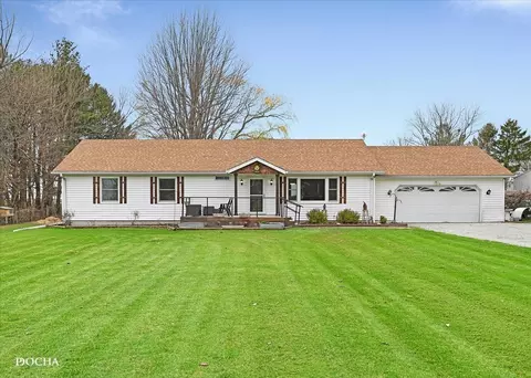 18175 Folker Rd, Morrison, IL 61270