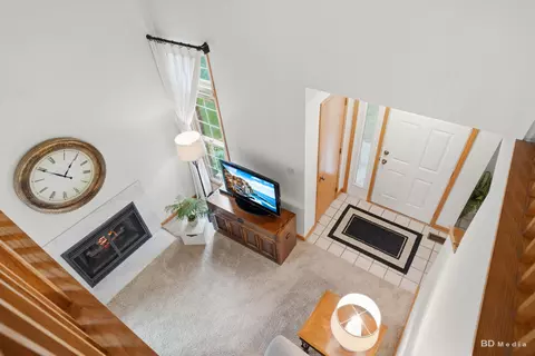 Entry Way - 9845 Cambridge Ct #B, Mokena, IL 60448 photo 2 of 2
