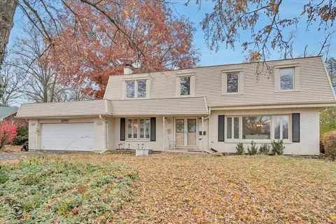 20535 Marathon Ct, Olympia Fields, IL 60461