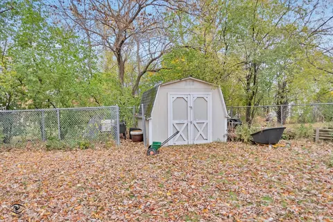 Exterior - 20535 Marathon Ct, Olympia Fields, IL 60461 photo 5 of 5