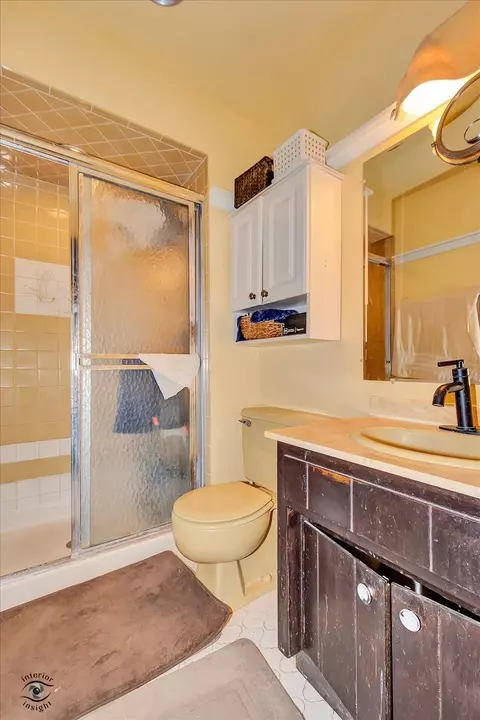 Bath - 20535 Marathon Ct, Olympia Fields, IL 60461 photo 1 of 3