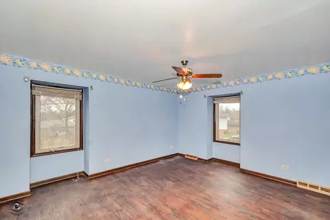 Bedroom - 20535 Marathon Ct, Olympia Fields, IL 60461 photo 3 of 4