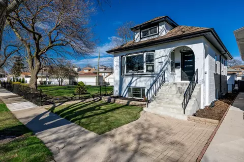 2629 N 77th Ct, Elmwood Park, IL 60707