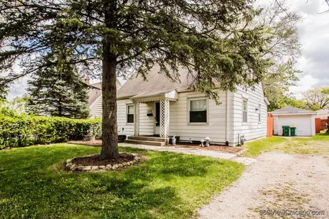 1222 Cleveland St, Lockport, IL 60441