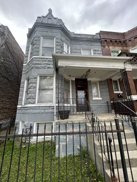 4421 W Adams St, Chicago, IL 60624