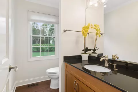 Bath - 2603 Deerfield Ln, Rolling Meadows, IL 60008 photo 4 of 4