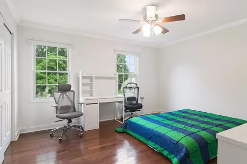 Bedroom - 2603 Deerfield Ln, Rolling Meadows, IL 60008 photo 3 of 4