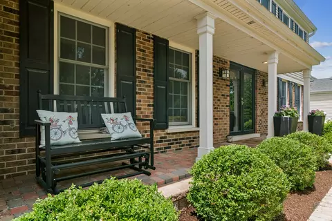 2603 Deerfield Ln, Rolling Meadows, IL 60008 photo 3