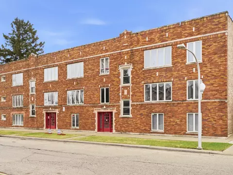7009 W Altgeld St #G, Chicago, IL 60707