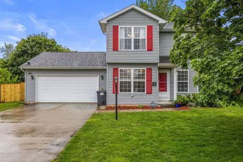 301 Windstone Dr, Tolono, IL 61880
