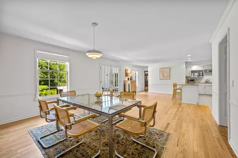 Dining - 110 E Sheridan Rd, Lake Bluff, IL 60044 photo 2 of 2
