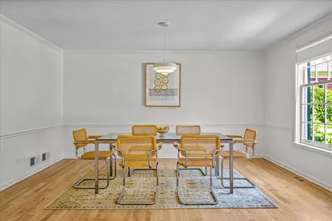 Dining - 110 E Sheridan Rd, Lake Bluff, IL 60044 photo 1 of 2