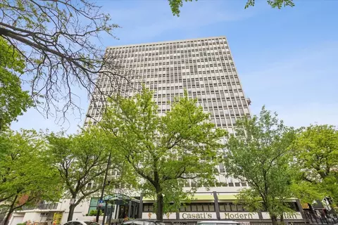 444 W Fullerton Pkwy #1201, Chicago, IL 60614