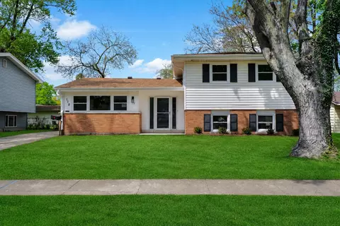 118 Indiana St, Park Forest, IL 60466