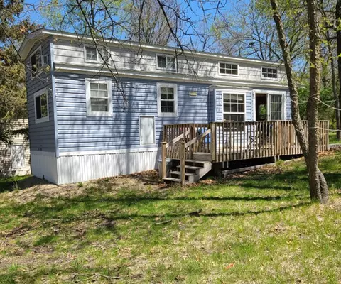 2180 Woodhaven, Sublette, IL 61367