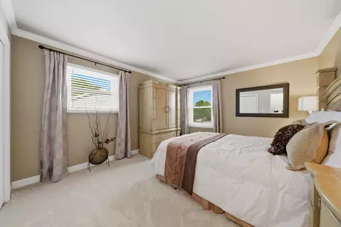 877 N Dovington Dr, Hoffman Estates, IL 60169 photo 39