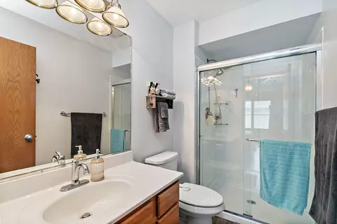 Bath - 919 Spring Dr, Marengo, IL 60152 photo 1 of 3