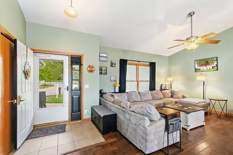Entry Way - 919 Spring Dr, Marengo, IL 60152 photo 1 of 2