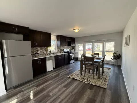 237 Blackthorn Rd, Matteson, IL 60443 photo 3