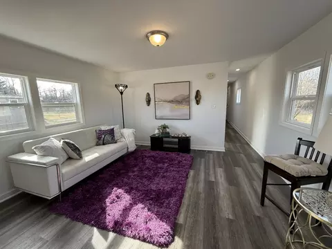 237 Blackthorn Rd, Matteson, IL 60443 photo 5