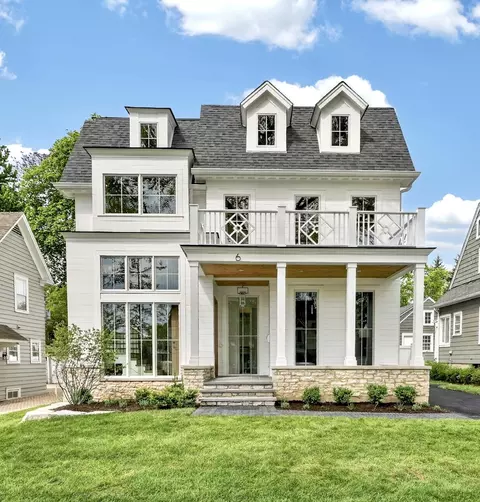6 S Elm St, Hinsdale, IL 60521