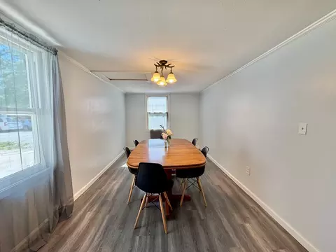 Dining - 7 Lost Ranch Rd, Murphysboro, IL 62966 photo 2 of 4