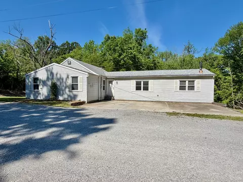 Exterior - 7 Lost Ranch Rd, Murphysboro, IL 62966 photo 8 of 8