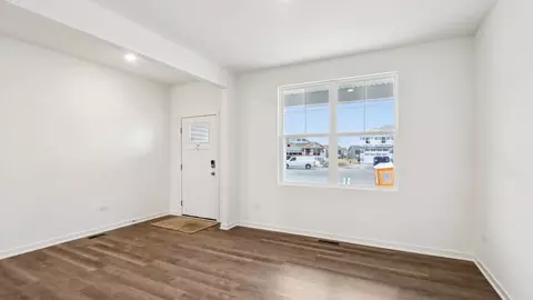 Living - 14832 S Parkview Dr, Plainfield, IL 60544 photo 1 of 6