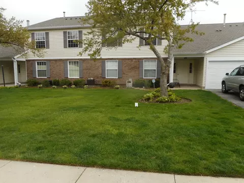 355 Wilmington Dr #D1, Bartlett, IL 60103 photo 2