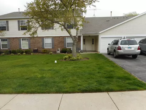 355 Wilmington Dr #D1, Bartlett, IL 60103