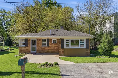 21365 W Ridge Rd, Lake Zurich, IL 60047