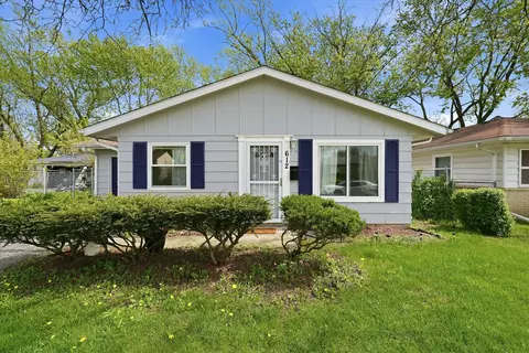 612 Brookline Ave, Chicago Heights, IL 60411