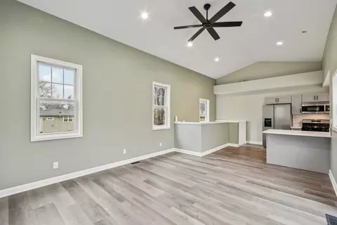 Living - 402 Lily Ln, Lakemoor, IL 60051 photo 7 of 7