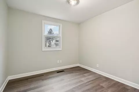 Bedroom - 402 Lily Ln, Lakemoor, IL 60051 photo 7 of 7