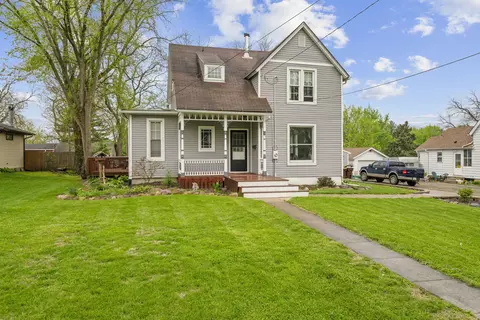 205 E Brayton, Mount Morris, IL 61054