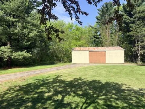 Exterior - 1355 Sublette Rd, Sublette, IL 61367 photo 4 of 17
