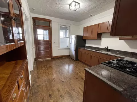 Kitchen - 4435 S Artesian Ave, Chicago, IL 60632 photo 1 of 3
