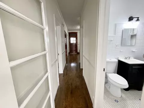 Entry Way - 4435 S Artesian Ave, Chicago, IL 60632 photo 1 of 2