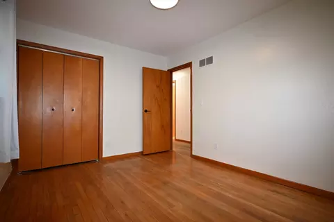 Bedroom - 49 E 6th St, El Paso, IL 61738 photo 3 of 5