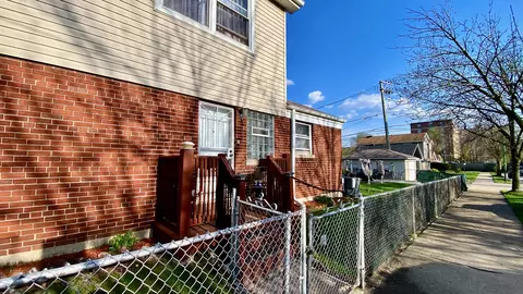 Exterior - 1633 E 93rd St, Chicago, IL 60617 photo 3 of 7