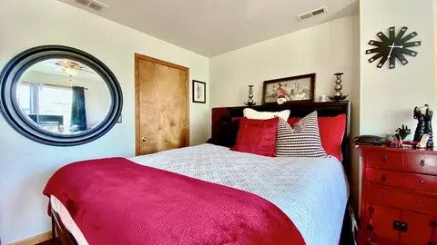 Bedroom - 1633 E 93rd St, Chicago, IL 60617 photo 3 of 4
