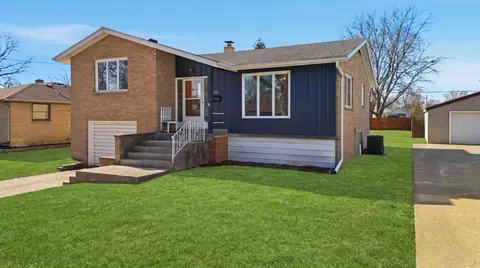 722 9th Ave, Rock Falls, IL 61071