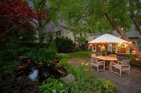 Exterior - 712 Juniper Rd, Glenview, IL 60025 photo 10 of 11