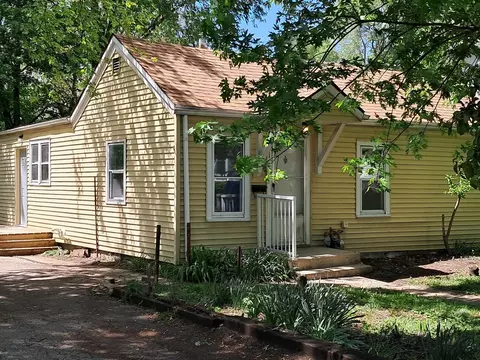 21 Wilson Ave, Joliet, IL 60433