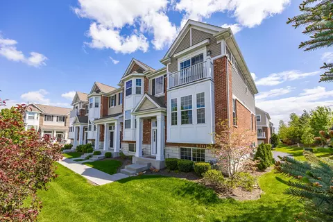 4467 Monroe Ct, Naperville, IL 60564