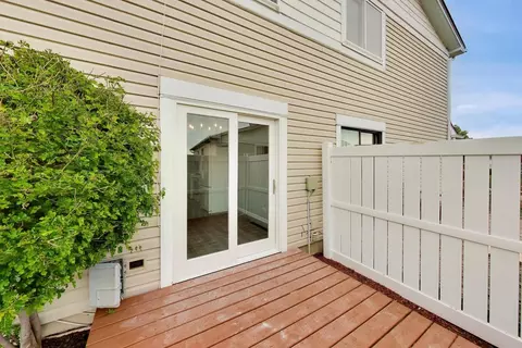 Exterior - 1536 Cornell Cir #0, Hoffman Estates, IL 60169 photo 2 of 3